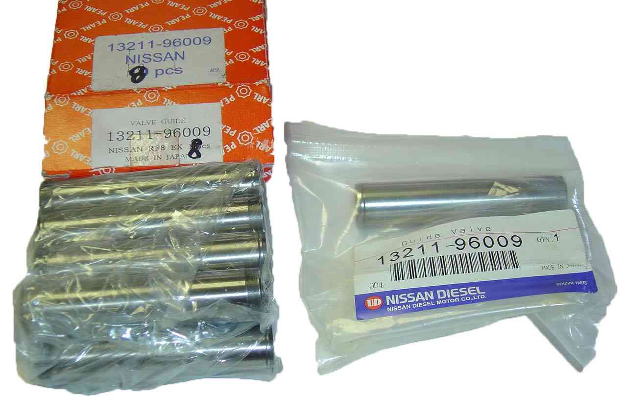 Купить запчасть NISSAN UD - 1321196009 13211-96009 Направляющая выхлопного клапана (еng RF8)  12x17x78