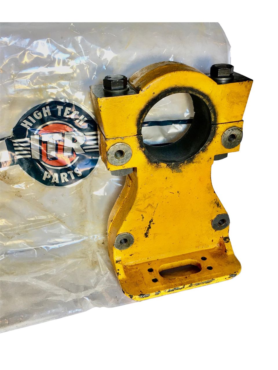 Купить ITR 14Y7100090 14Y-71-00090 Цапфа крепления к бугелю (в сборе) RH